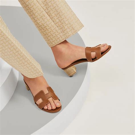 oasis Hermes sandals